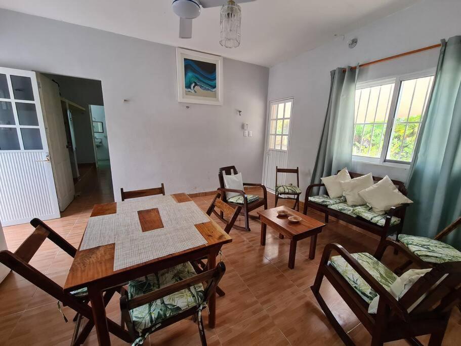 Casa Perla Marina, Pequena Casa Frente A La Playa. Apartment Ел Куйо Екстериор снимка